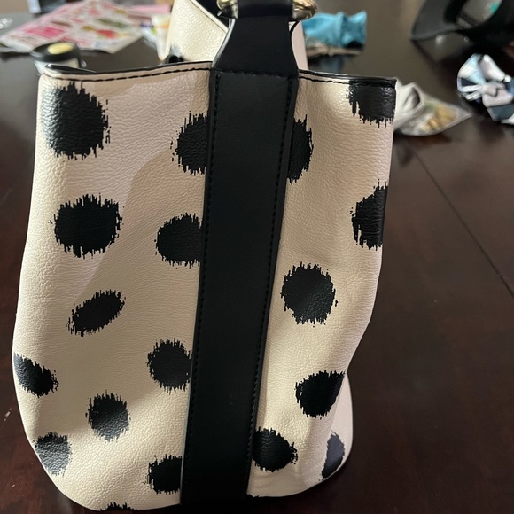 Betsey Johnson purse - Picture 3 of 12